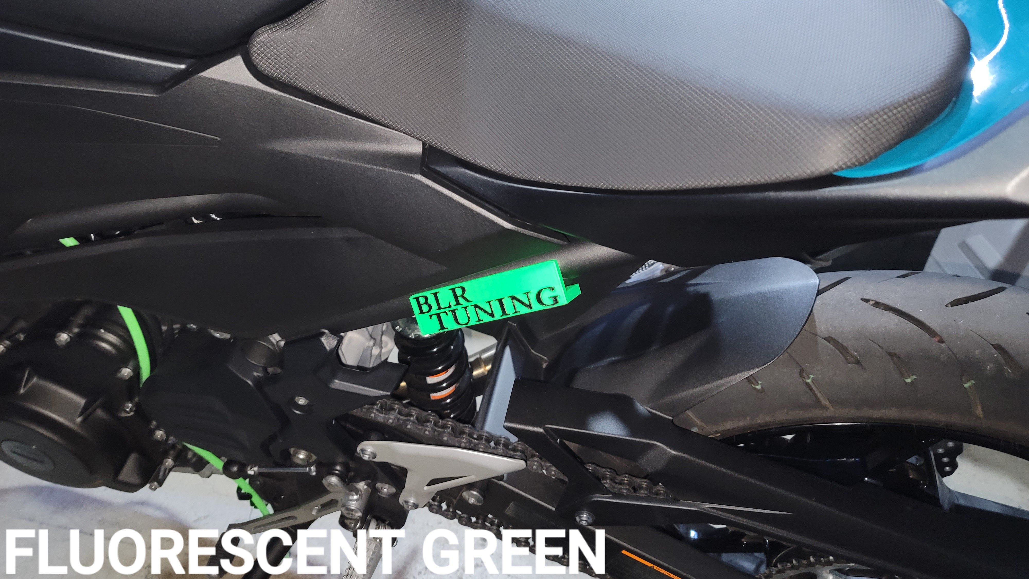 KAWASAKI Z400 & NINJA 400 PASSENGER PEG DELETE PLATE